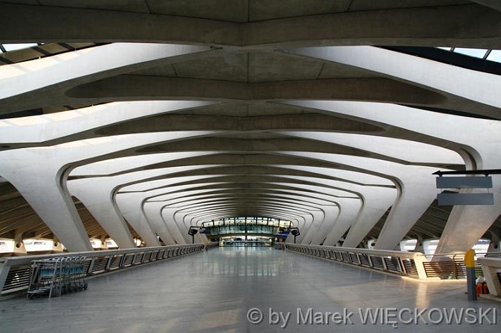 4086_dworzecTGV